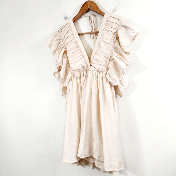 🔥Entro flutter sleeve mini dress - Picture 2 of 7